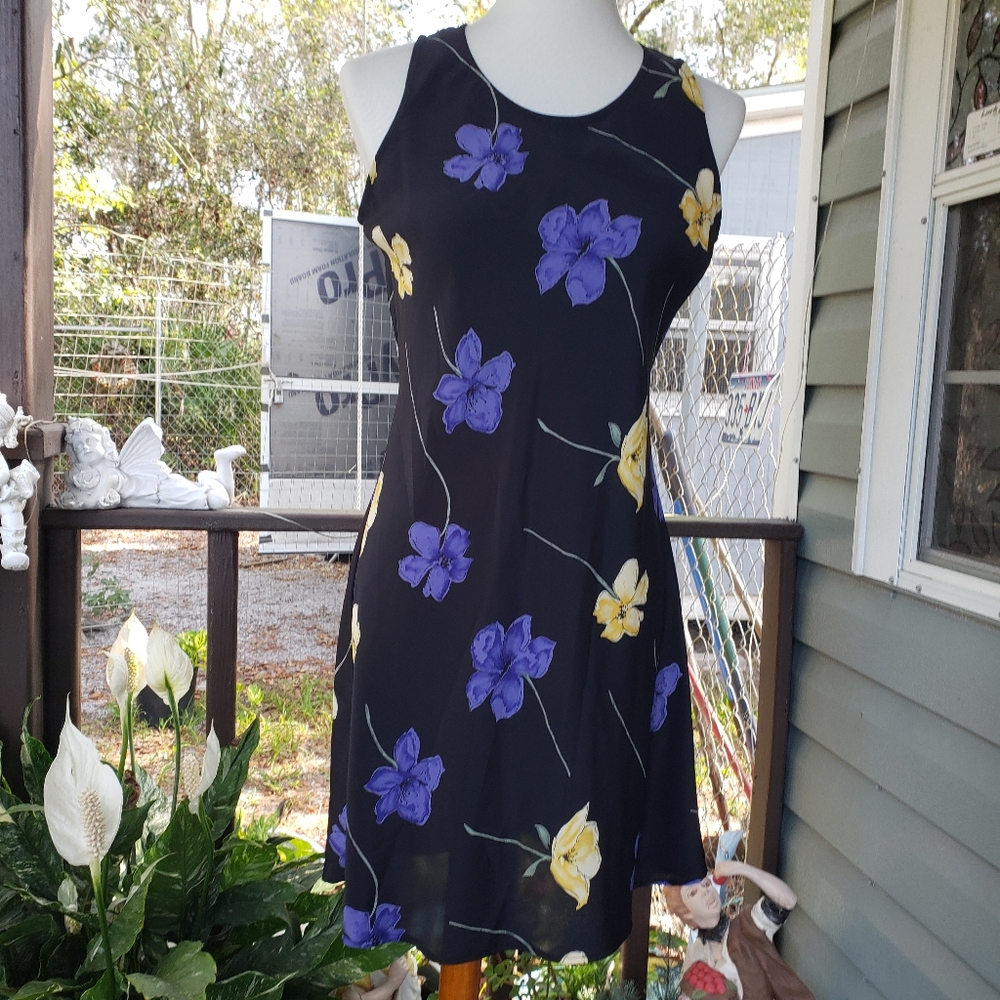 Y2K Dark Floral Sleeveless Mini Dress Cottagecore Keyhole Back 7 Black Feminine